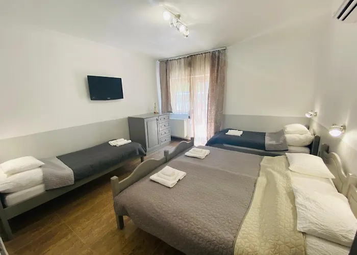 בית הארחה Linton Apartmanhaz 3*